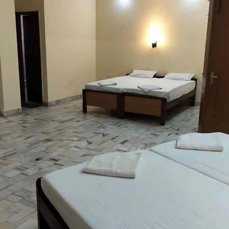 Sarnath Motel And Resort Bénarès Extérieur photo