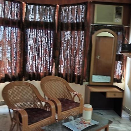Sarnath Motel And Resort Bénarès Extérieur photo